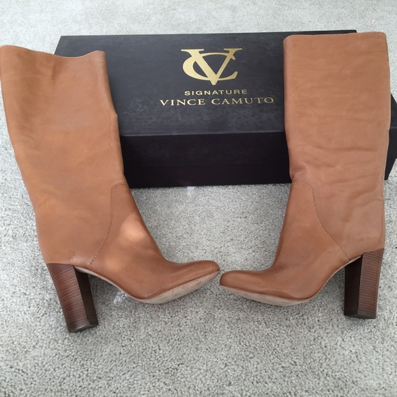 Vince Camuto Shoes - Vince Camuto boots 5 little feet BIG heel